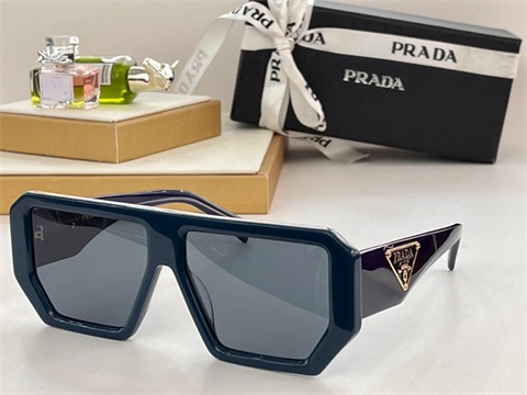 prada sunglass-560